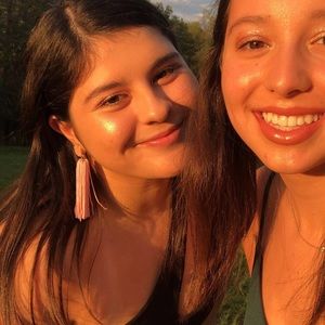 Meet your Posher, Meliha